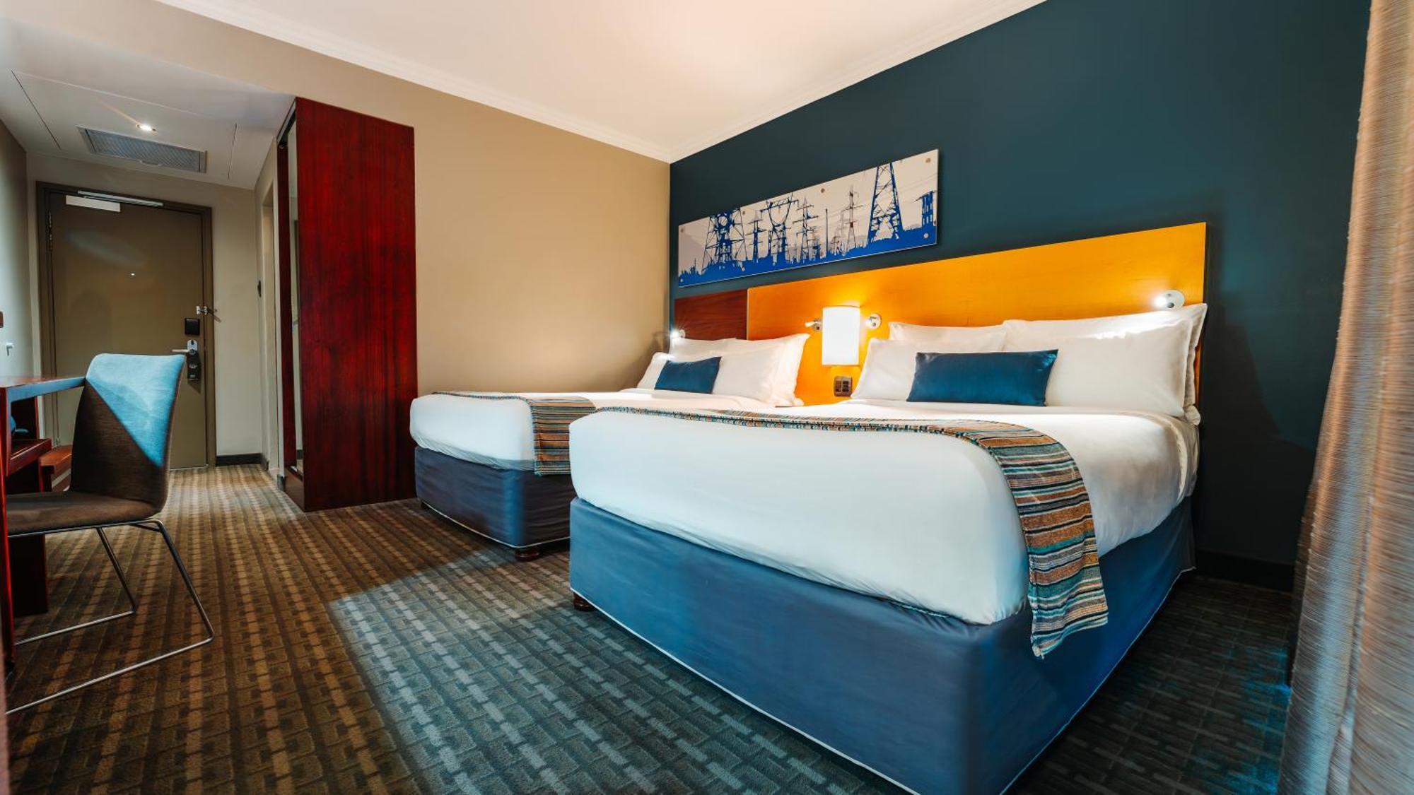 Blackrock Hotel ニューカッスル エクステリア 写真